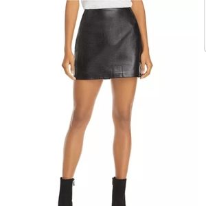 Danier leather black mini skirt
